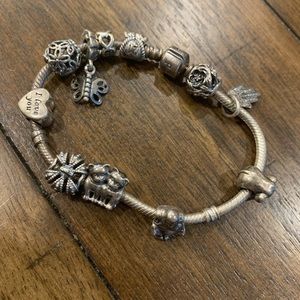 Pandora bracelet with 11 charms